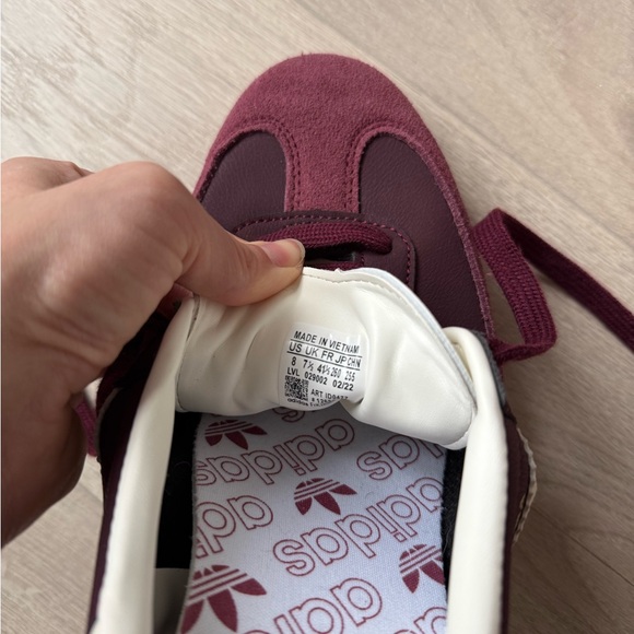 Adidas Sambas Maroon and White Sneakers - Picture 8 of 8